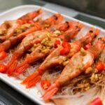 擺盤精美的蒜香炒蝦